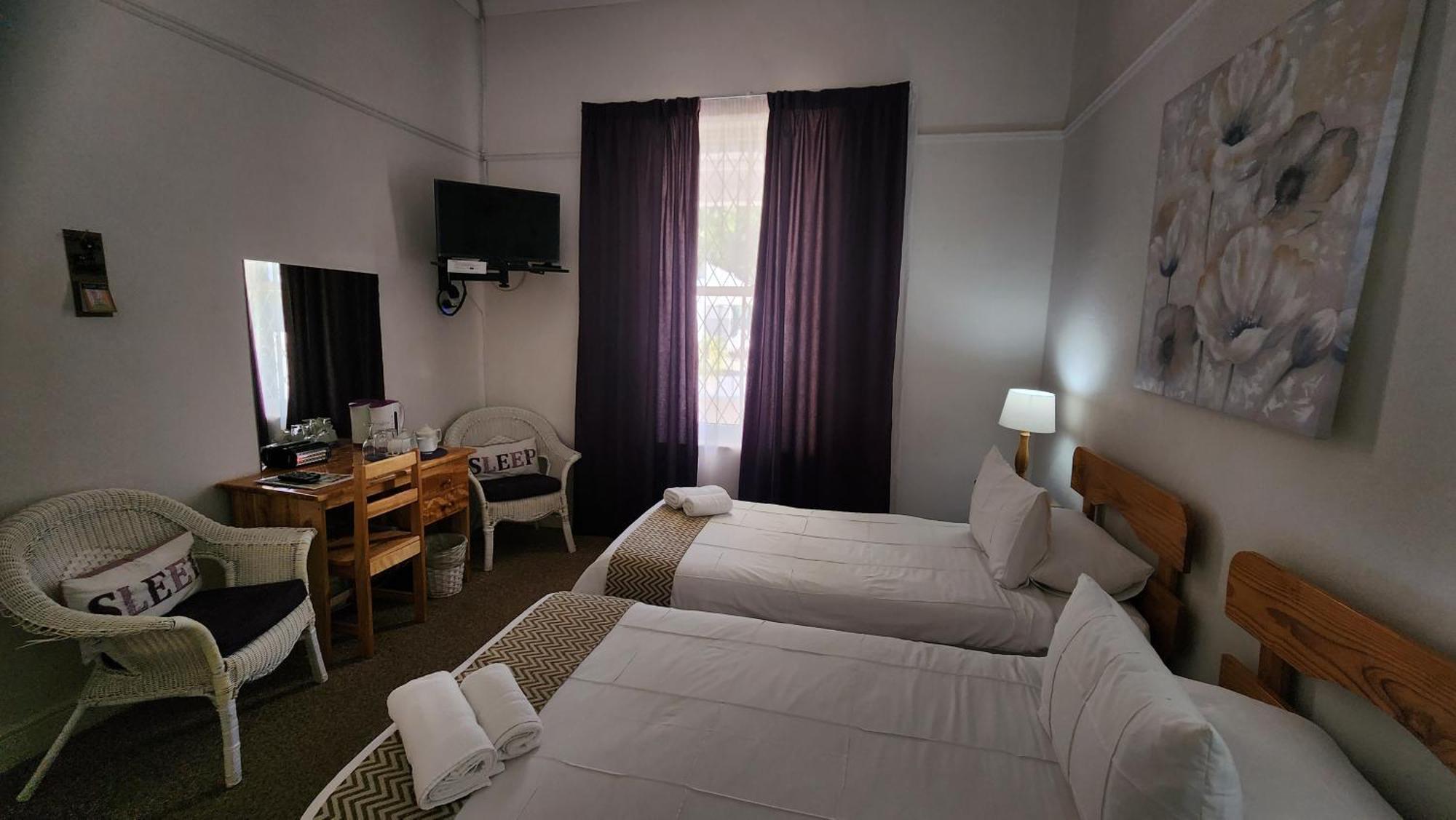 Country Village Graaff-Reinet Extérieur photo