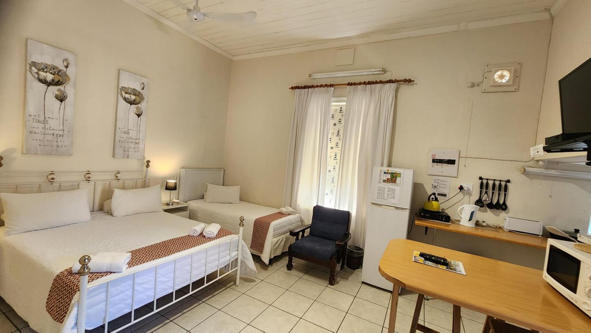 Country Village Graaff-Reinet Extérieur photo