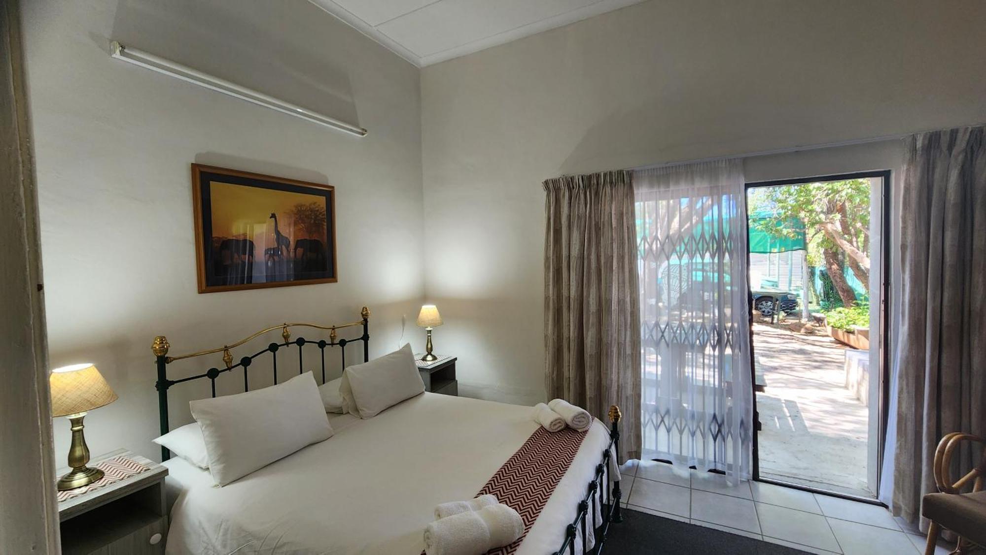 Country Village Graaff-Reinet Extérieur photo